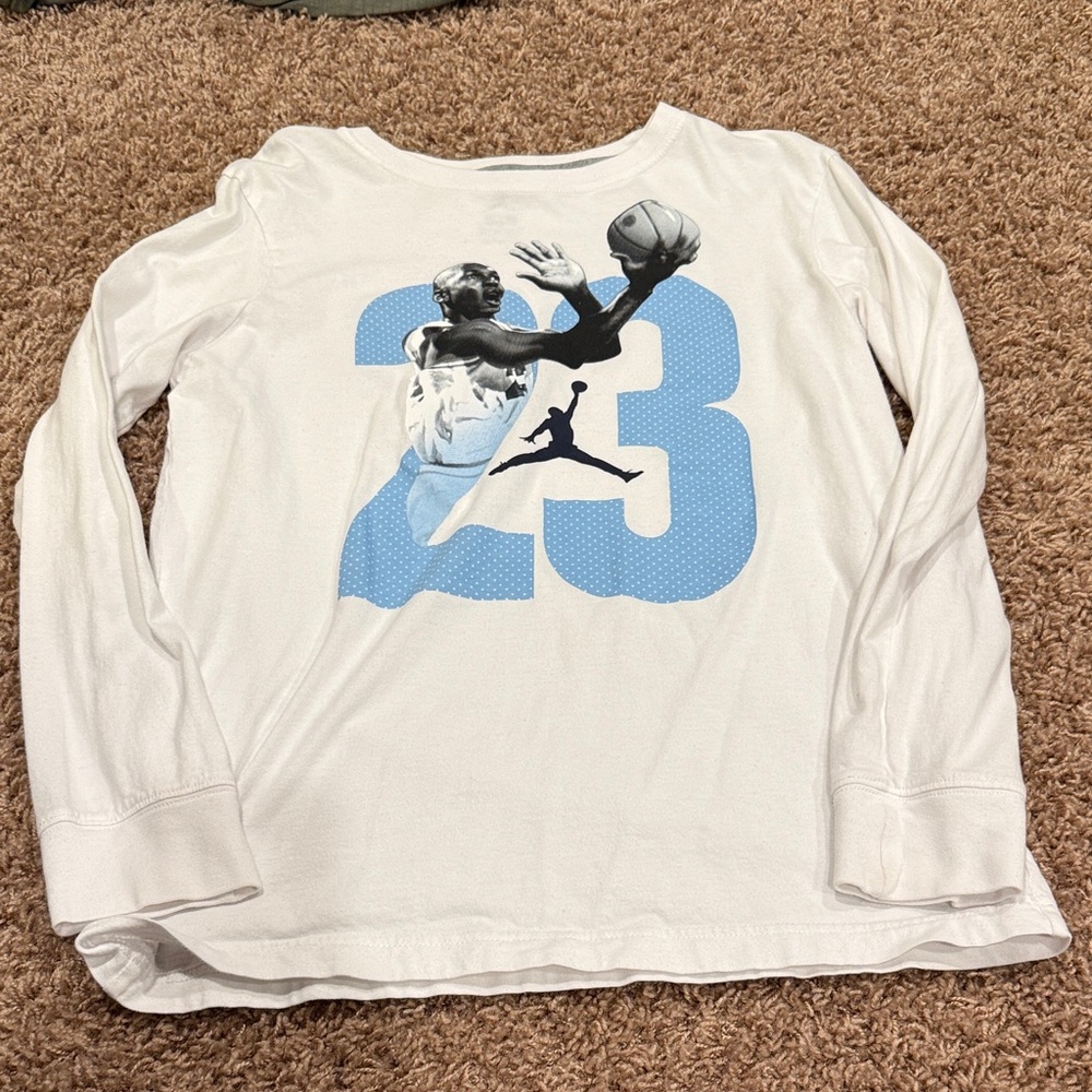 Jordan long sleeve tee youth XL